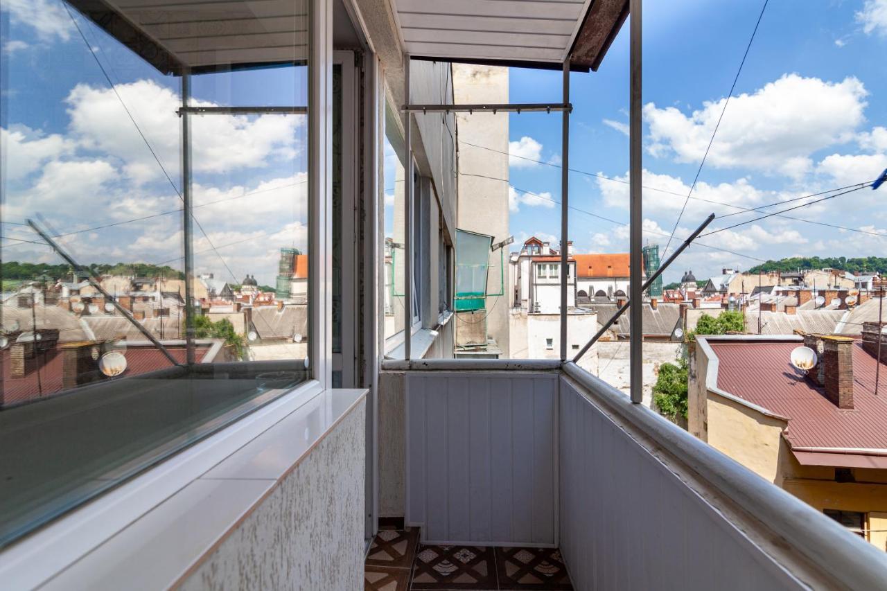Leogrand Apartments On Svobody Λβιβ Εξωτερικό φωτογραφία